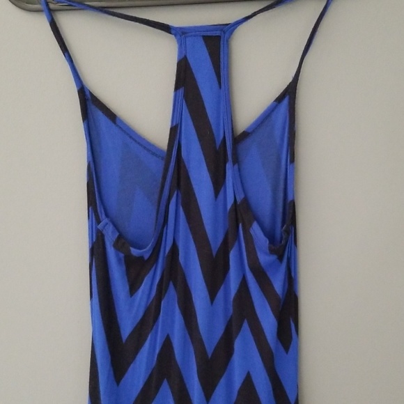 Small navy/blue cheveron pattern maxi dress - Picture 4 of 4